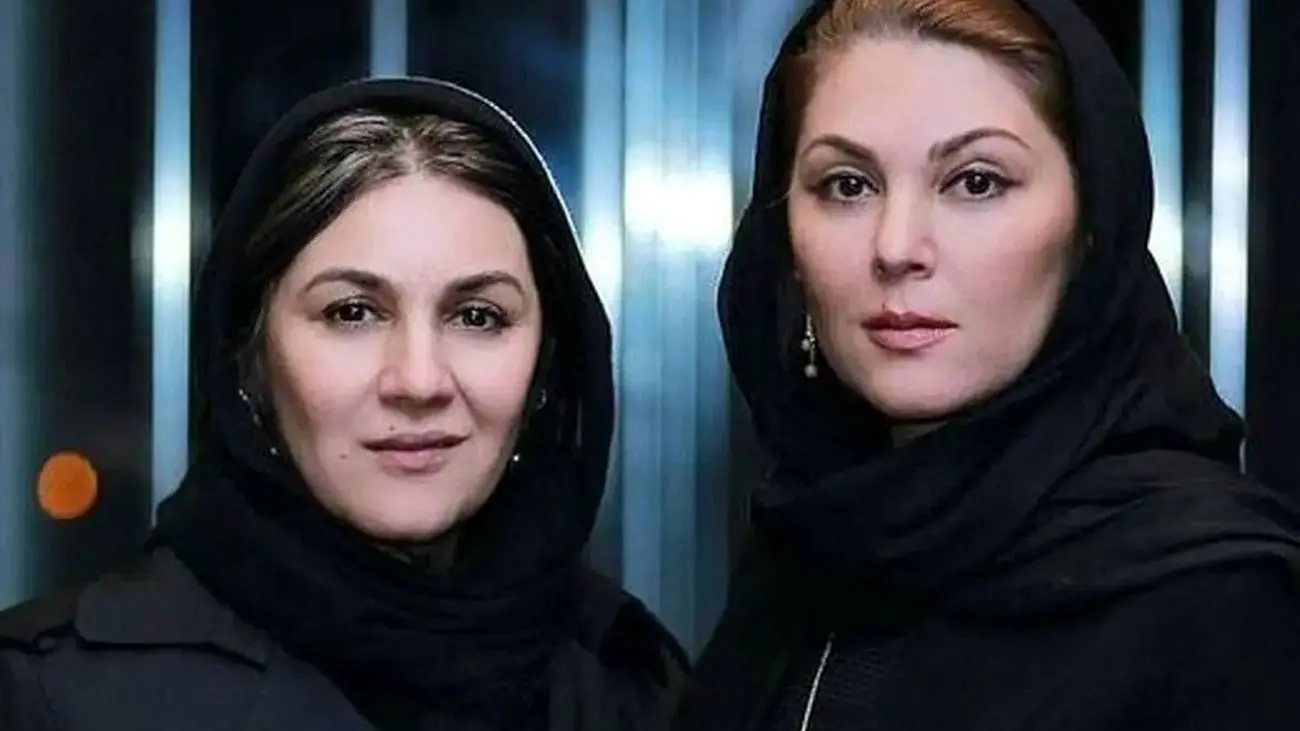 قابی ماندگار از خواهران اسکندری / لاله و ستاره زیباتر از دختر سومی !