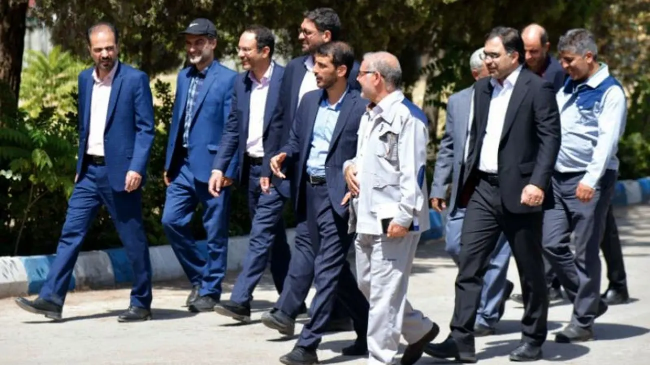 شناسایی و تأمین حداکثری نیاز بازار مصرفی مشتریان خُرد استانها در دستور کار مراکز خدماتی