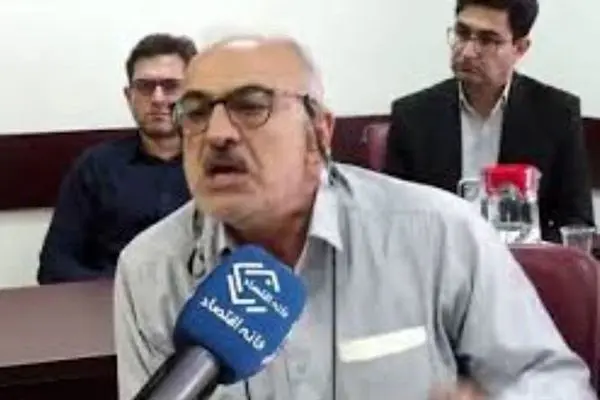 هشدار اقتصاددان: به‌زودی نان و ماست هم از سفره مردم حذف می‌شود! + فیلم