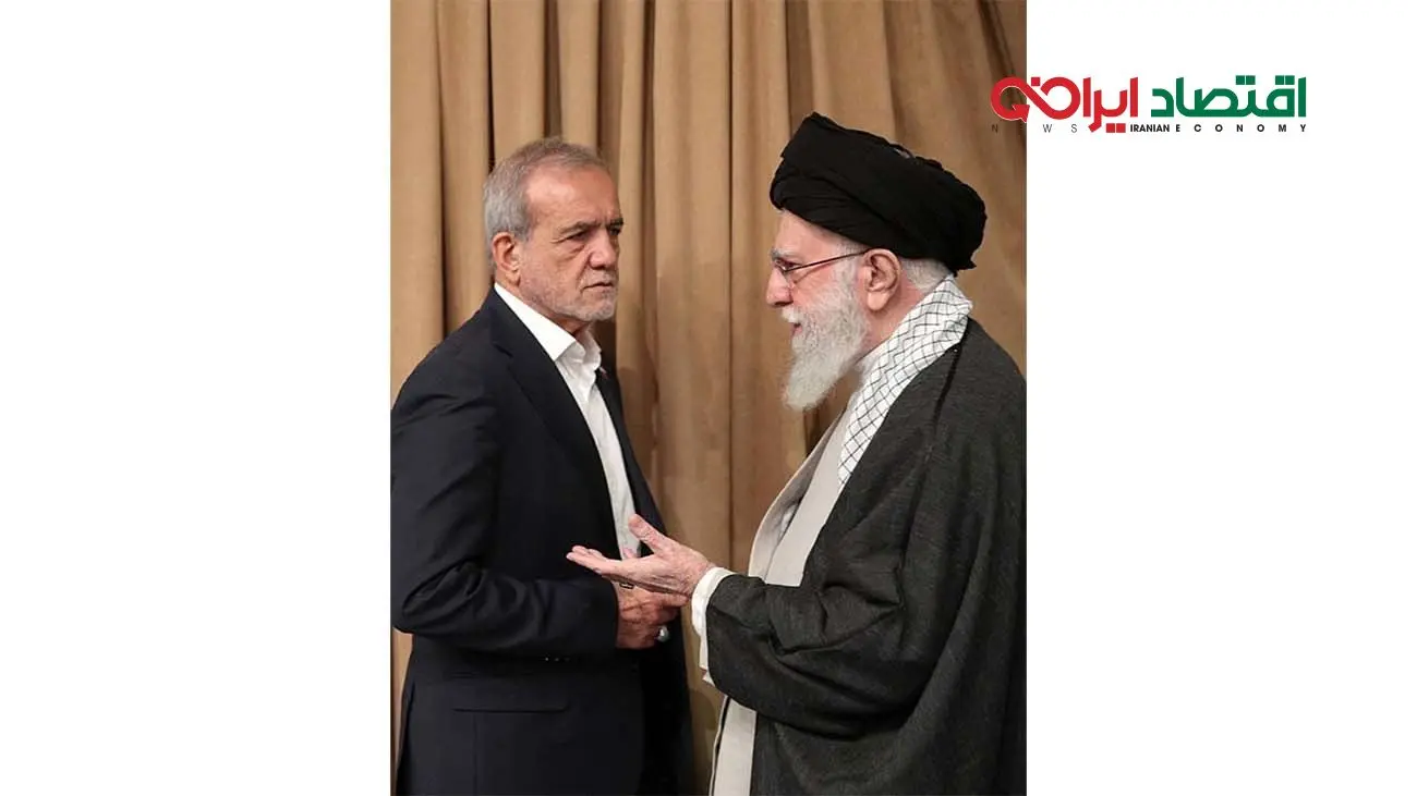  لحظاتی از گفت‌وگوی خصوصی رئیس‌جمهور با رهبر انقلاب + فیلم