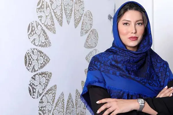 مانتوی اعیانی و جذاب گنجشک فریبا نادری در یک مراسم خاص!