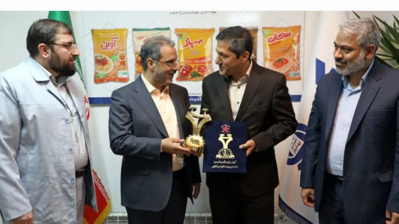 تندیس طلایی حمایت از حقوق مصرف کنندگان باز هم به بهپاک رسید