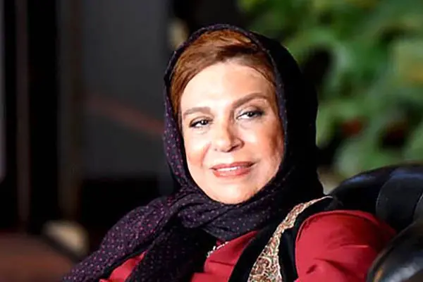 عکس باورنکردنی از مراسم عروسی گوهر خیراندیش در سال 1350 / خانم بازیگر چی بوده و چی شده !