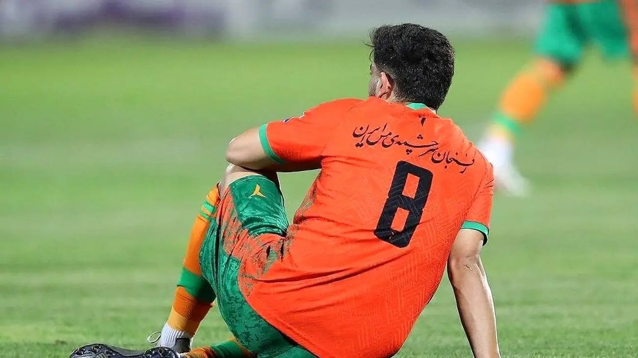 بمب نقل و انتقالات لیگ برتر منفجر شد / هزینه 4 میلیاردی ستاره برای حضور در پرسپولیس