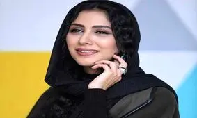 عکس لو رفته از مونا فرجاد در آمریکا / بدون حجاب با مرد ناشناس !