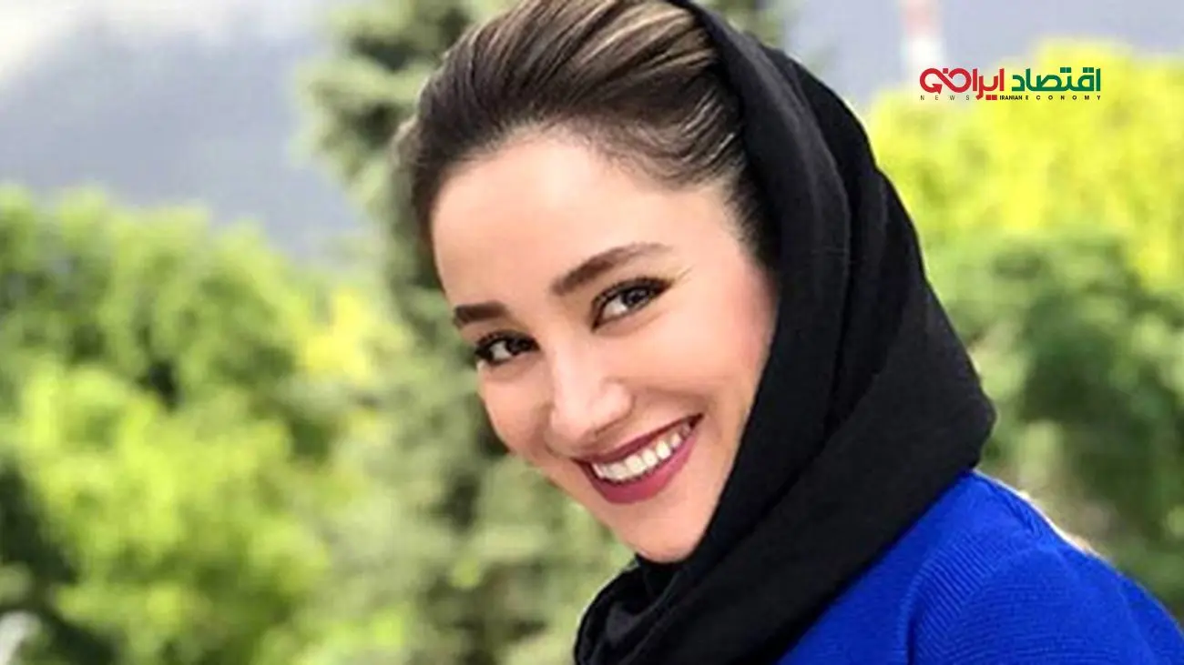 شتر سواری بهاره افشاری در کویر؛ من و افشین در حال در گوشی حرف زدن..