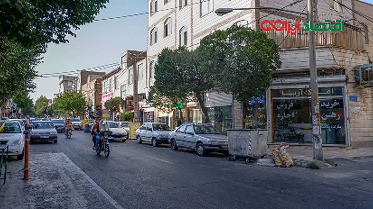 مستاجران رسماً به خاک سیاه نشستند