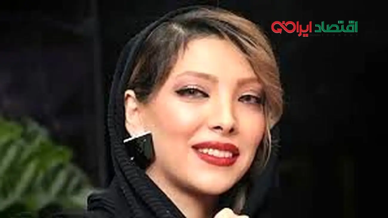 استایل جذاب و مجلسی صدف اسپهبدی در مراسم اکران یک فیلم +عکس