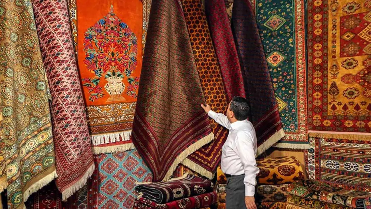 بازار فرش دستباف ایران را کدام کشورها گرفتند؟/ سقوط آزاد صادرات شناسنامه ایران در جهان