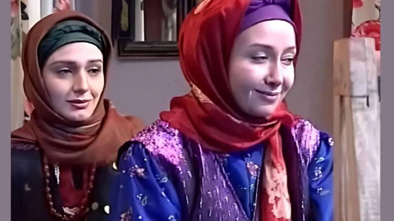 عکس خیلی متفاوت از خانم بزرگ و کوچیک سریال پس از باران ! / در واقعیت زیباتر از تلویزیون !