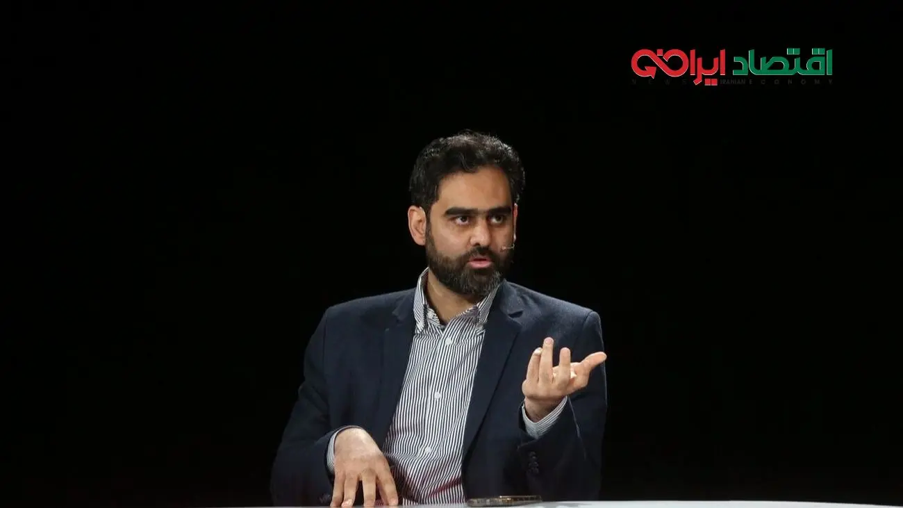 ثابتی: میگویند فلانی نفتکش خریده اما چون به نظام اسلامی کمک میکند با او برخورد نکنیم! فلانی غلط کرده! با پول چه کسی این کثافتکاریها را میکند؟!