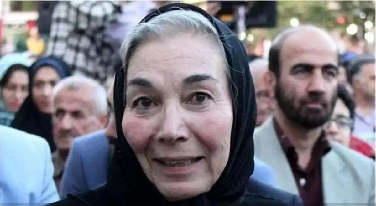 عکس شوکه کننده از پروانه معصومی در مسجد بلال !