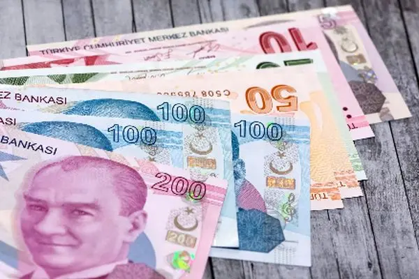 قیمت لیر ترکیه امروز چهارشنبه 9 مهر 1404 چند؟