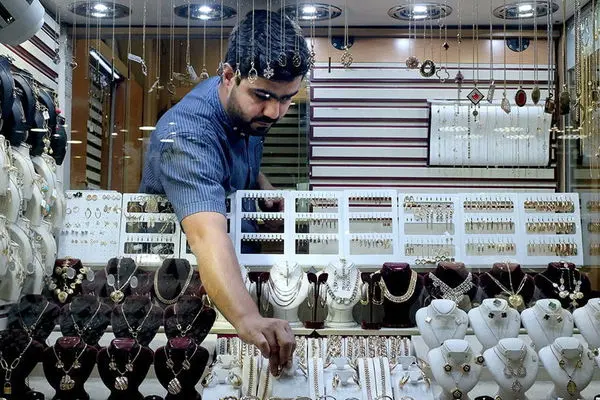 قیمت طلای ۱۸ عیار امروز چهارشنبه ۱۰ مرداد ۱۴۰۳ 