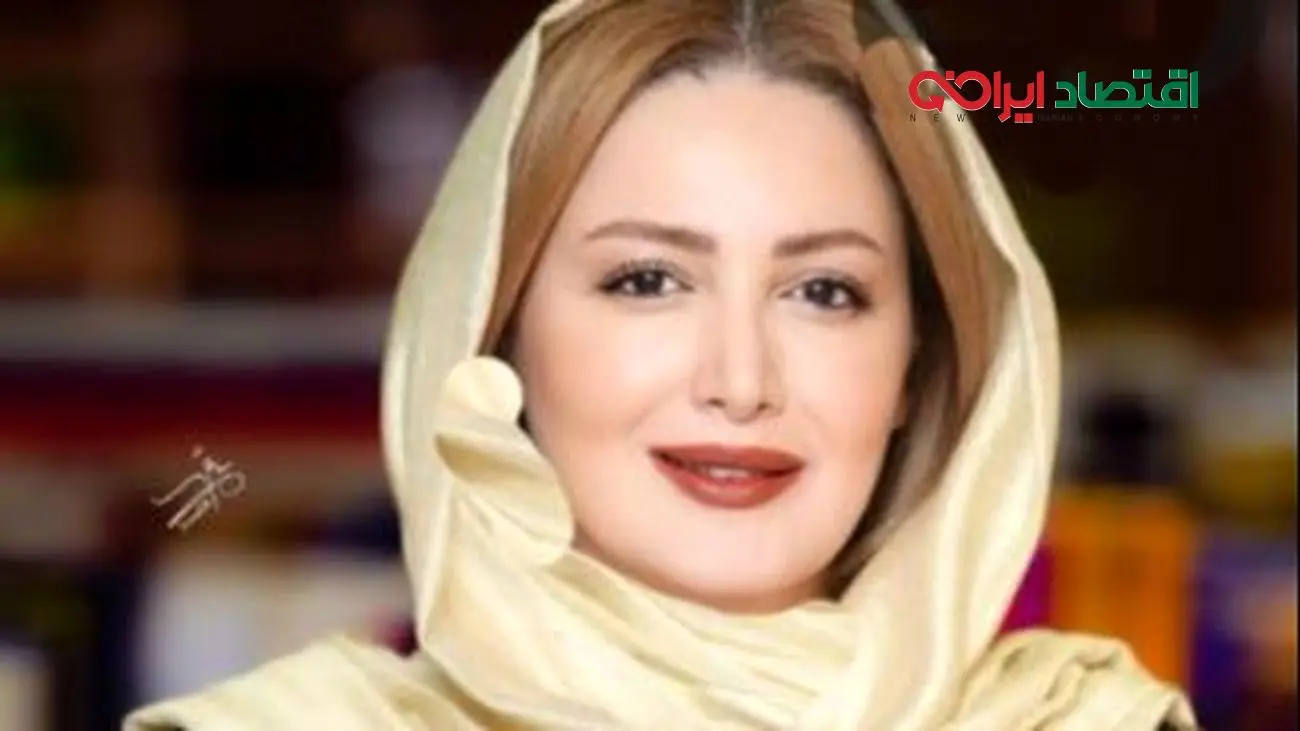 عبای جنجالی شیلا خداداد با 3000 سنگ کریستالی در جشن امضای کتابش لو رفت! + ویدیو