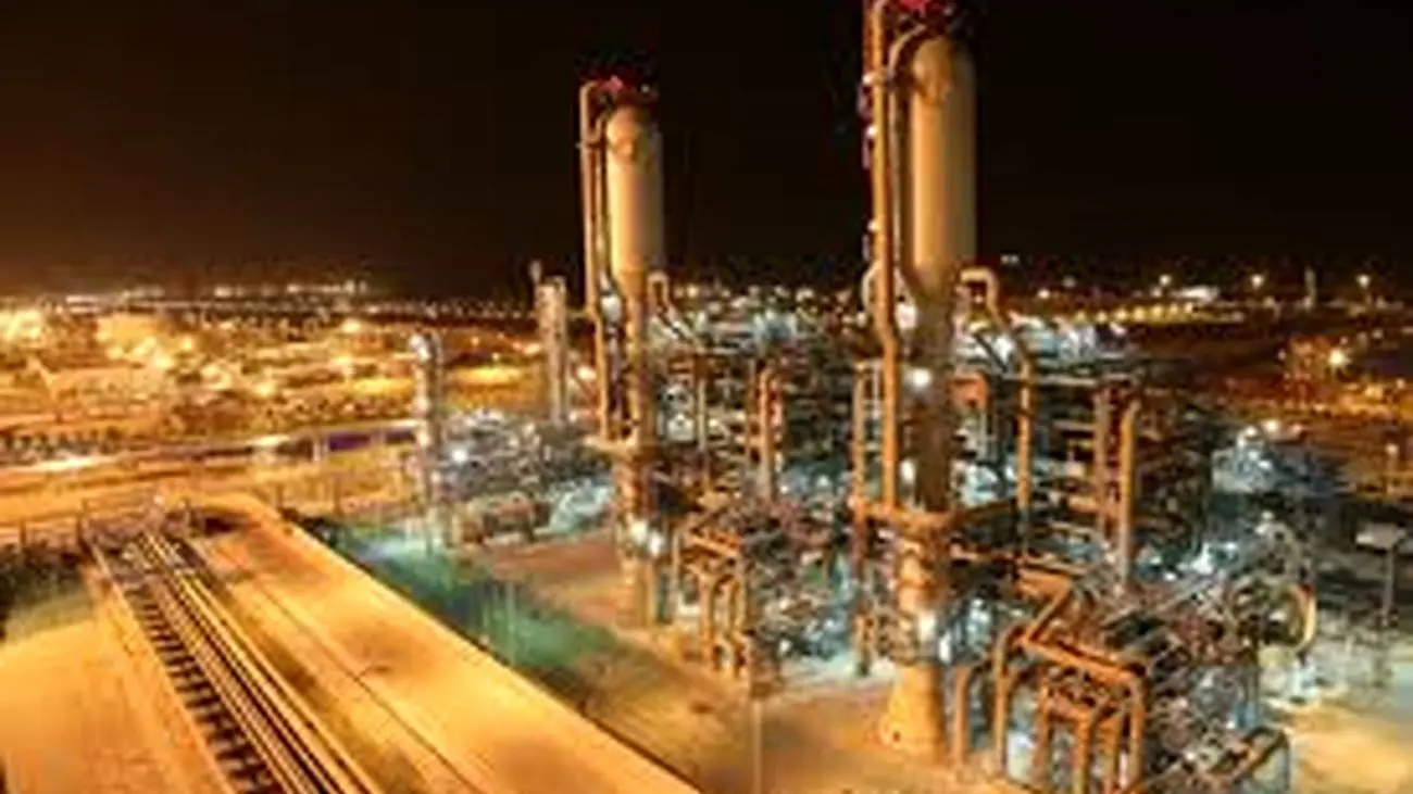 کاربرد متنوع محصولات پتروشیمی نوری/ از صنایع رنگسازی تا ترکیبات دارویی