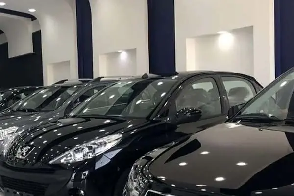 قیمت خودرو امروز یکشنبه  7 دی 1404 / کدام محصولات گران و ارزان شدند + جدول