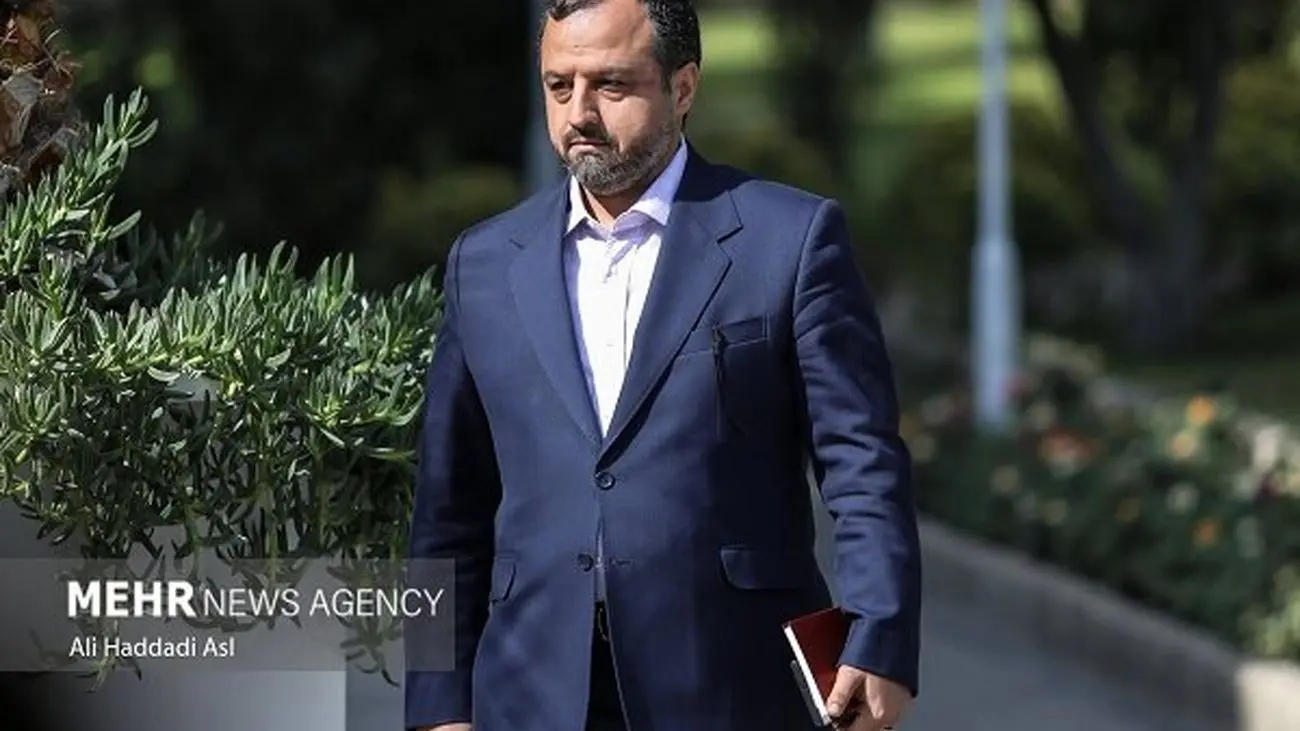 اعلام سیاست های پولی و بانکی ایران و روسیه توسط وزیر اقتصاد