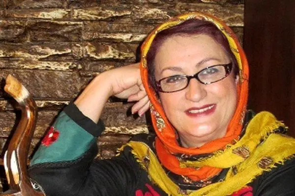 نگاهی به دکوراسیون کلاسیک خانه مریم امیرجلالی؛ از مبلمان سلطنتی تا طراحی لوکس + فیلم