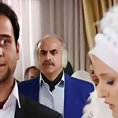 علی تقوا زاده با تیپ جدید و شوکه‌کننده در کنار مهدی پاکدل!