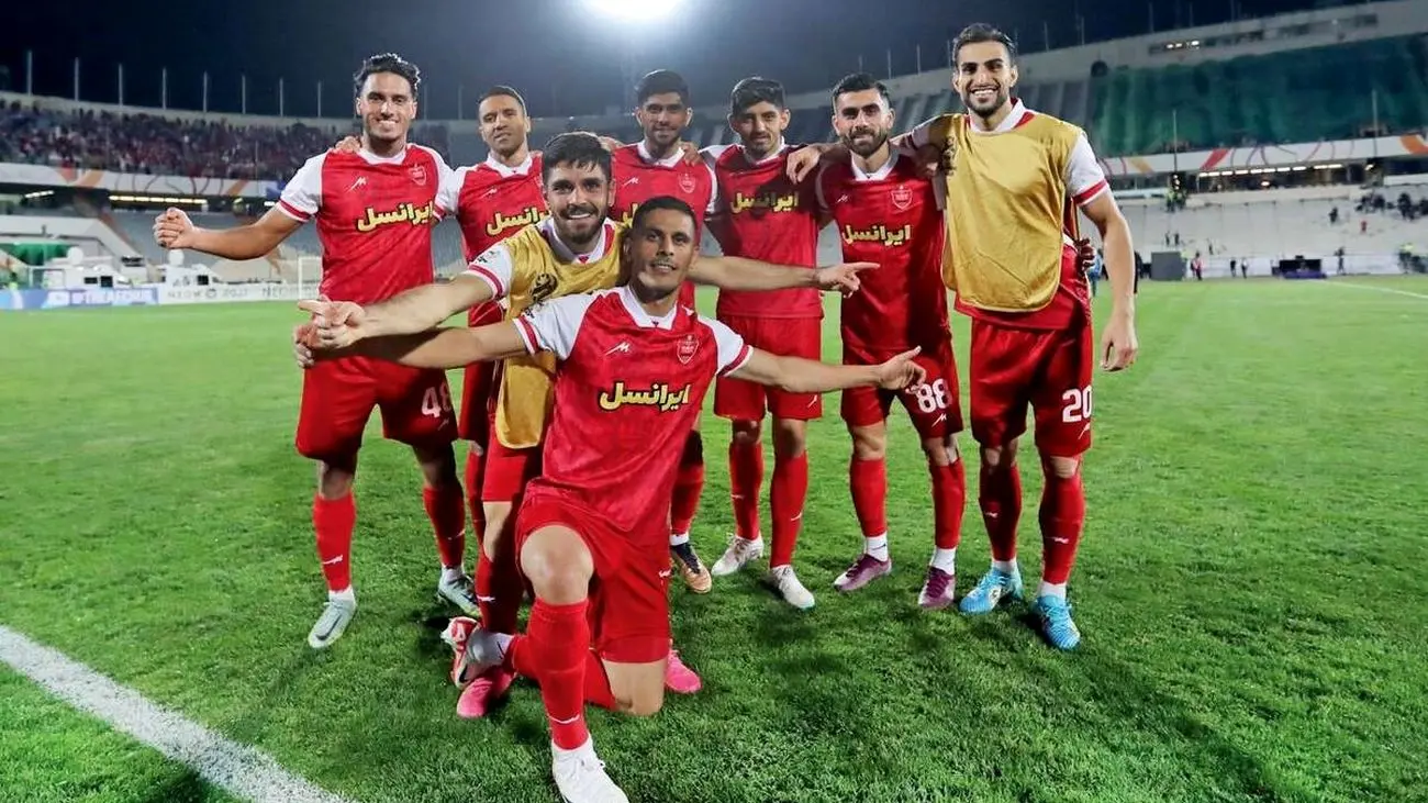 بازی پرسپولیس و استقلال سهشنبه شب در دوشنبه برگزار میشود!!
