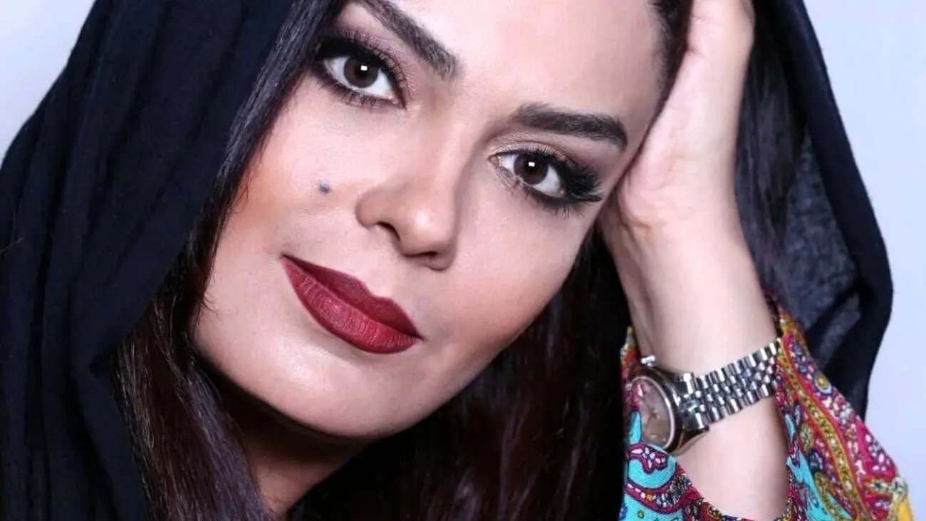 لو رفتن رابطه جنجالی سارا خوئینی ها با خواننده لس آنجلسی ! + عکس باورنکردنی