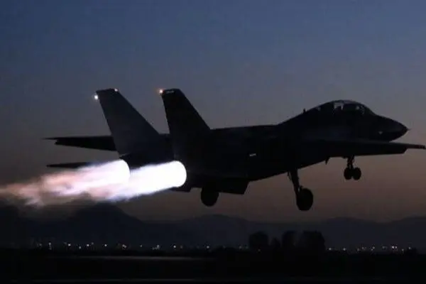 خلبانان ارتش چگونه دشمن را در جنگ ۱۲ روزه از عملیات منصرف کردند؟