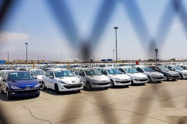 مزایای خرید خودرو به صورت اقساطی در سال 1404 چیست؟