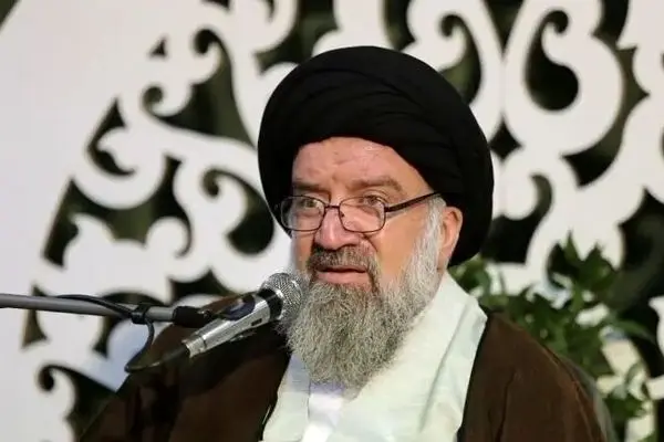 احمد خاتمی: توصیه به مذاکره ساده‌لوحی سیاسی است