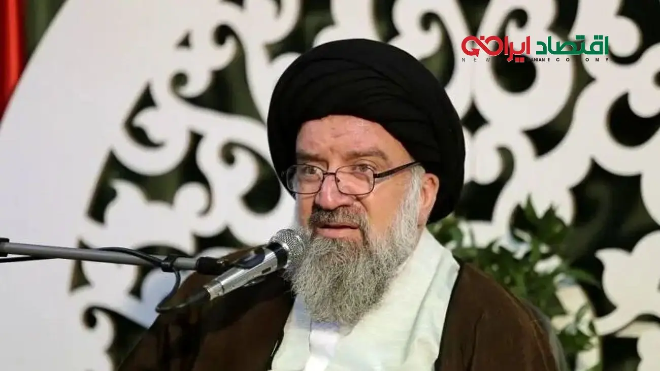 احمد خاتمی: توصیه به مذاکره سادهلوحی سیاسی است