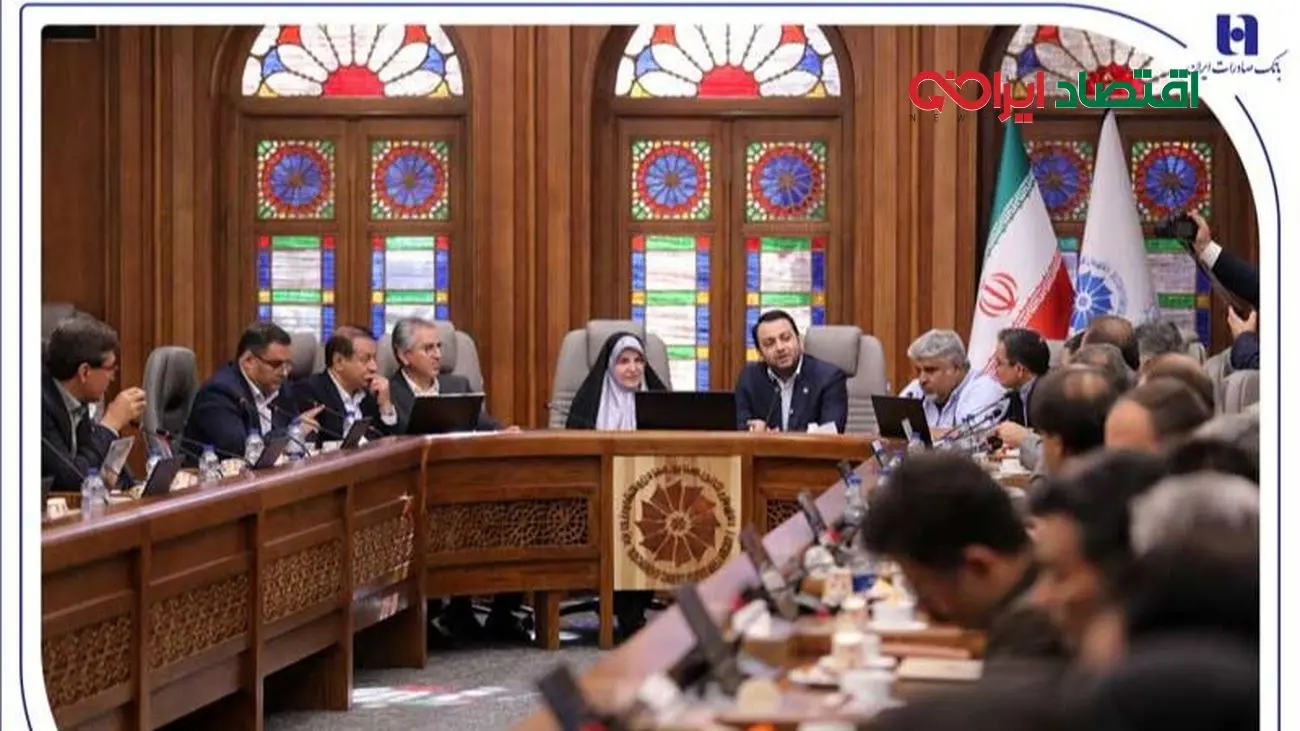 بانک صادرات ایران با روشهای نوین تأمین مالی، گره تولید را باز میکند