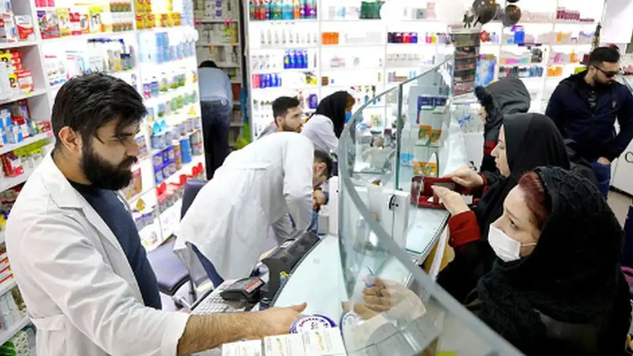 سکته اقتصادی در ایران؛ قربانیان این بار دهکهای ضعیف جامعه
