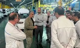 بازدید مدیرعامل پارس‌خودرو از خطوط تکمیل‌کاری محصولات/ برنامه‌ریزی برای تجاری‌سازی و تحویل هزار دستگاه خودرو به مشتریان در روزهای آتی