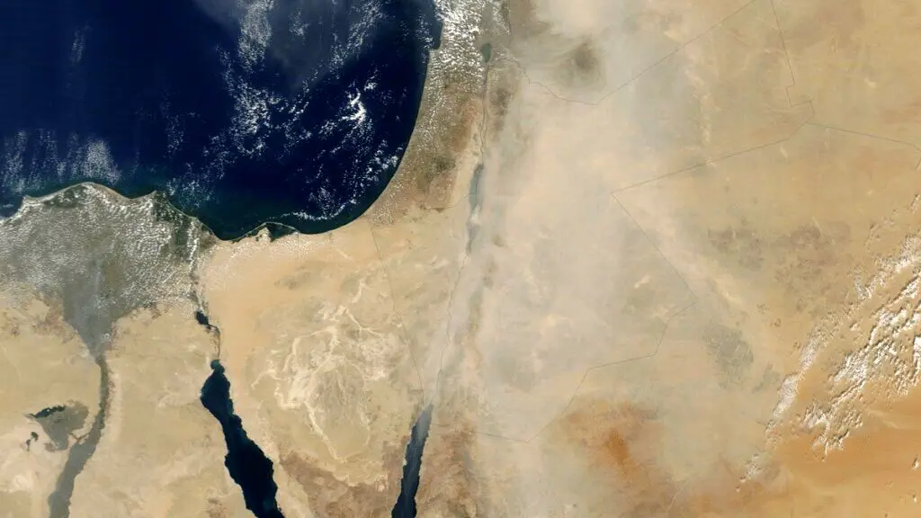 باکتریها با غبار هوا هزاران کیلومتر جابجا میشوند