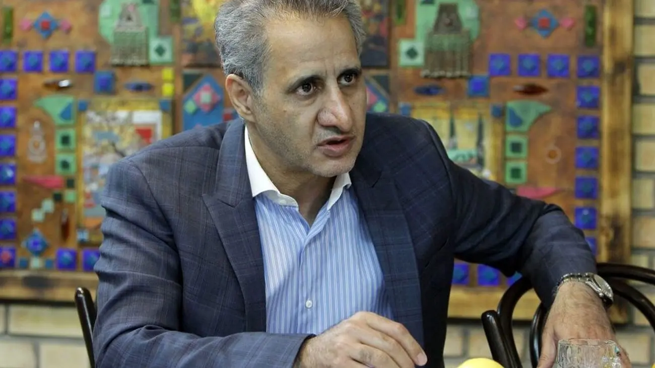 احمدی نژاد چگونه سیستم اداری ایران را نابود کرد؟/ویدئو