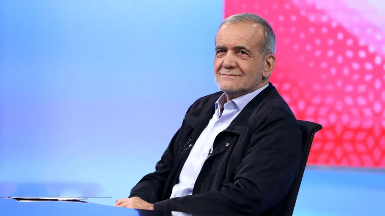 تهدید مسعود پزشکیان به زندانی شدن از سوی تندروها /زیدآبادی: شتاب کنید، در کار خیر حاجت به استخاره نیست