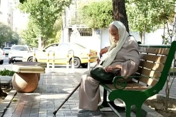 بازنشستگی زودتر از موعد برای مادران؛ فقط با این شرط!