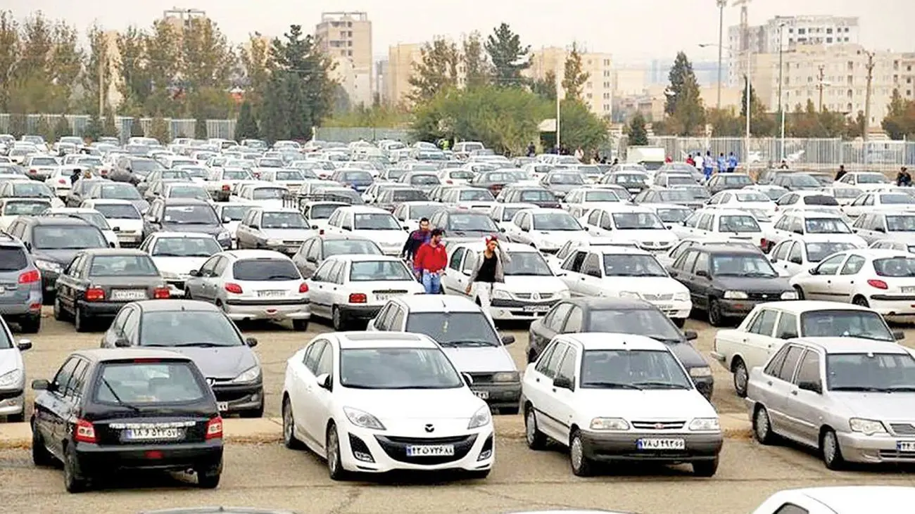 قیمت خودرو امروز ۱۷ بهمن ۱۴۰۲/ خوروهای داخلی ارزان شدند؟