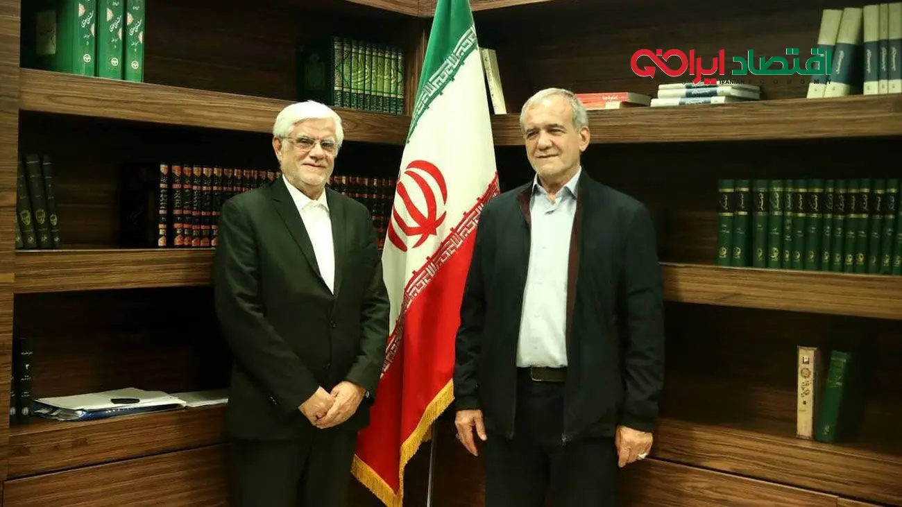 نامه پزشکیان به عارف/ وزیری که در خطر برکناری توسط رئیس جمهور است!