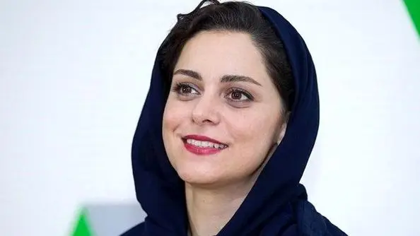 استایل خیرهکننده غزل شاکری خانم بازیگر ایرانی در جشنواره / سادگی یعنی جذابیت!