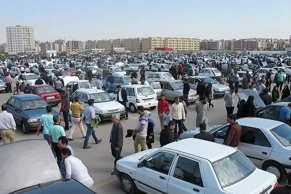 ترمز بازار خودرو شکست! قیمت‌های امروز یکشنبه ۲۷ مهرماه ۱۴۰۴