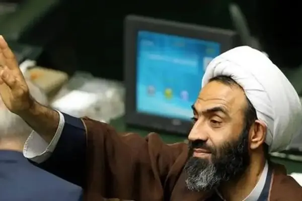 حمله شدید نقدعلی به باهنر: از خون برادر شهیدت خجالت بکش!