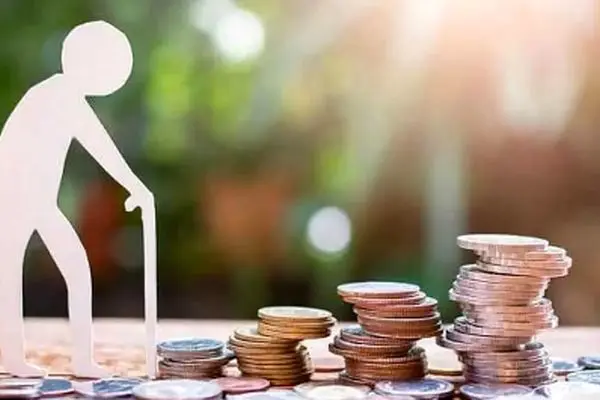 مستمری این افراد به زودی قطع می شود / دولت به بازنشستگان هشدار داد !