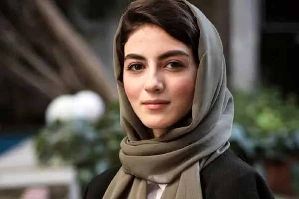 همه چیز درباره زندگی شخصی پردیس پورعابدینی ستاره سینما + بیوگرافی و عکس ها