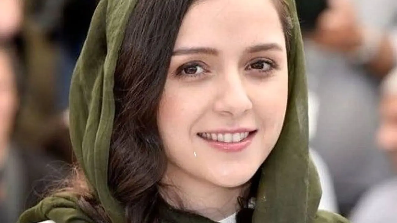 عکس های باورنکردنی از چهره واقعی بازیگران مشهور / زیبایی شان معلوم نیست !