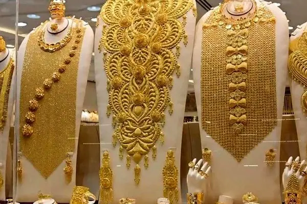 طلا در مسیر نوسان؛ دلار تصمیم‌گیرنده است