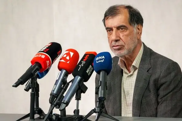 باهنر: کاهش مشارکت مردم یعنی تهدید برای نظام مردم‌سالاری