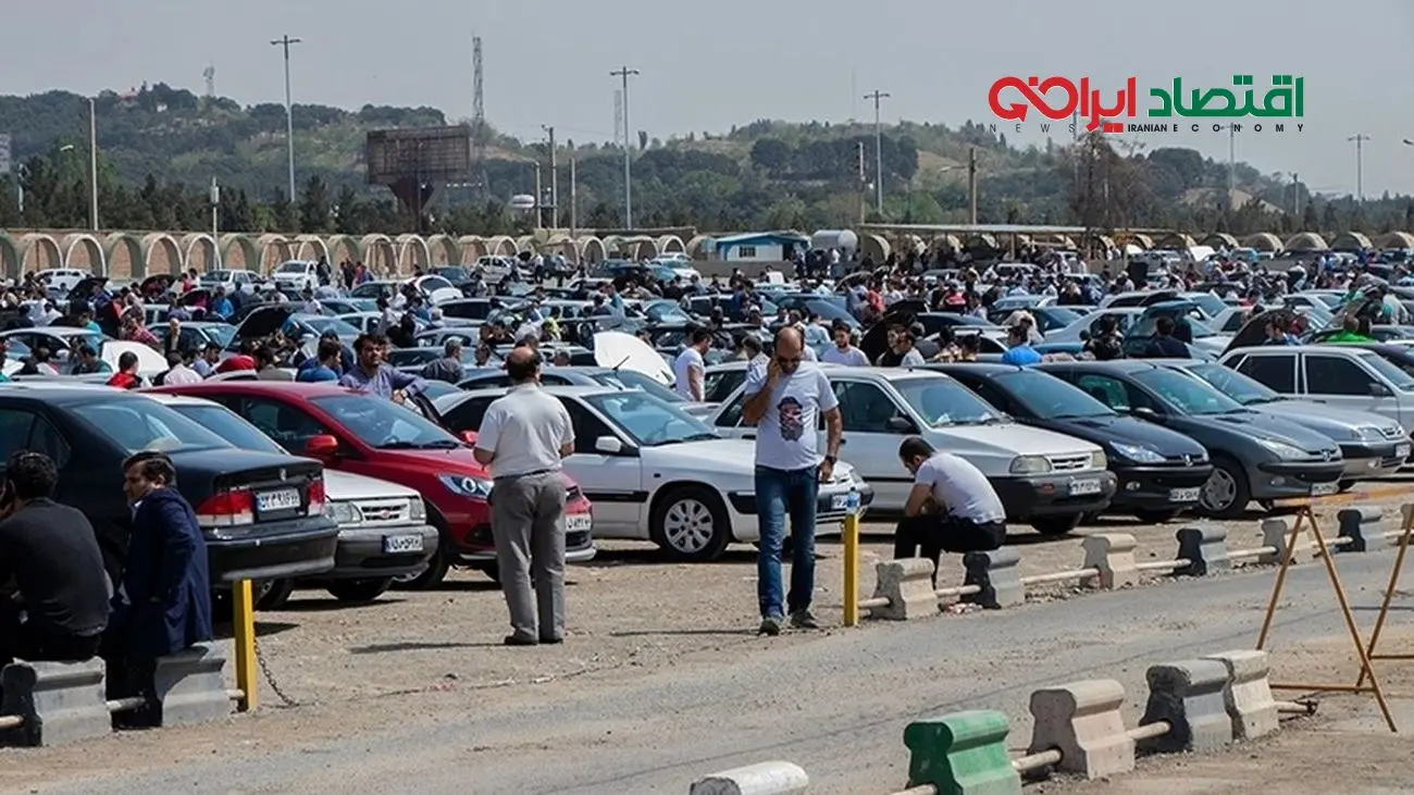 بازار خودرو در شوک؛ کاهش چشمگیر قیمت محبوب‌ترین خودروها امروز دوشنبه ۱۲ آبان ۱۴۰۴ + جدول