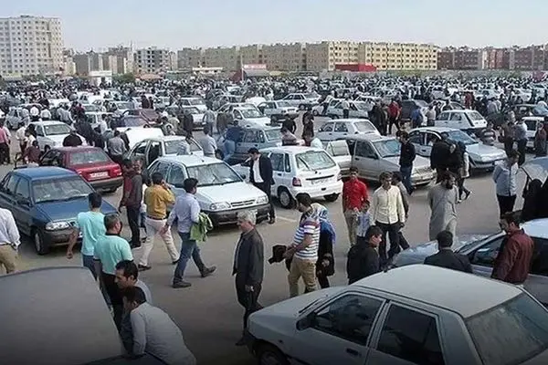 قیمت خودرو امروز ۱۶ دی ۱۴۰۳/بازار خودرو‌های مونتاژی تکان خورد + جدول