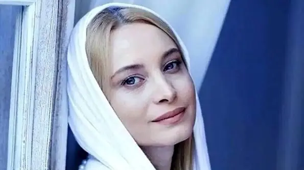 پشت‌صحنه جنجالی: خاطره عجیب مریم کاویانی از کیانوش عیاری!